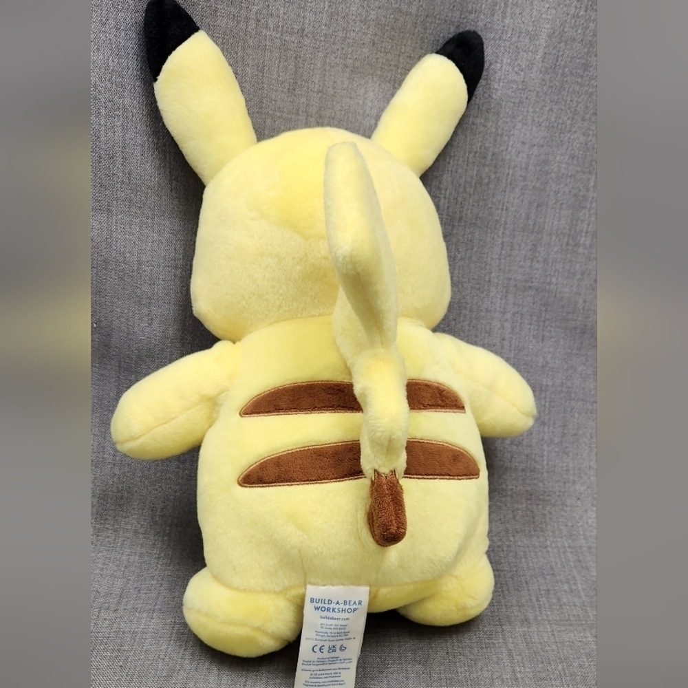 Build-A-Bear Pokémon Pikachu 14in Plush. - Picture 5 of 6